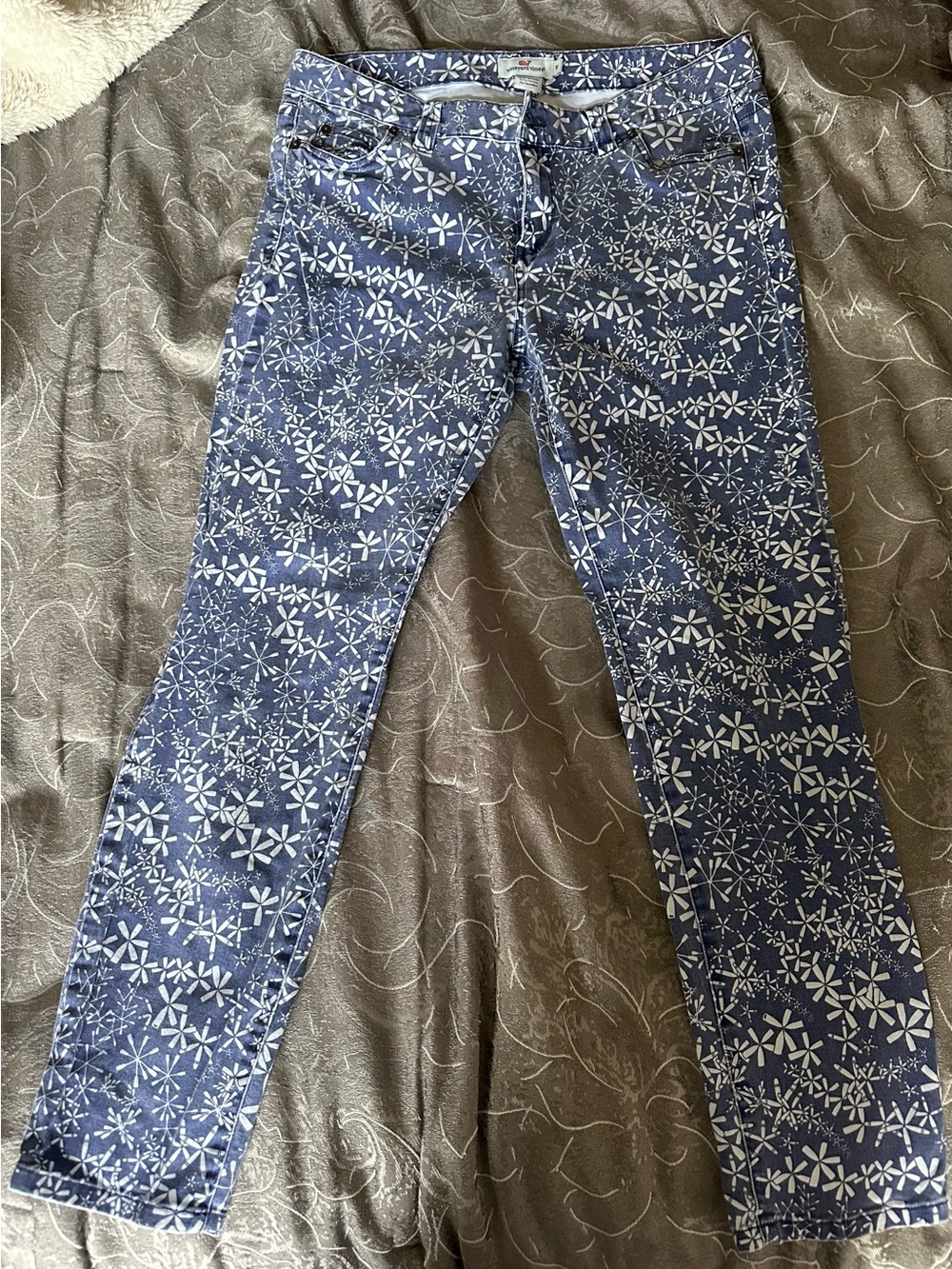 Vineyard Vines Blue & White Floral Ankle Jeans